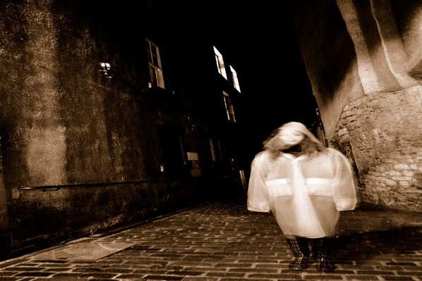 Passearemos pelas ruelas de Edimburgo e encontraremos fantasmas